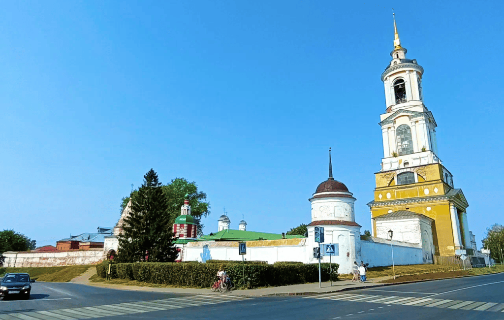 Ризоположенский монастырь