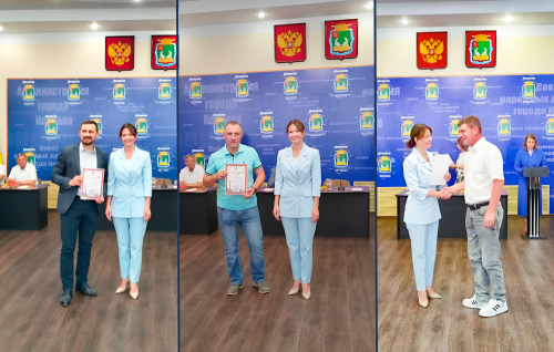 Подоспели фотографии с награждения в честь Дня строителя в г. Коврове и мы спешим поделиться классной новостью!